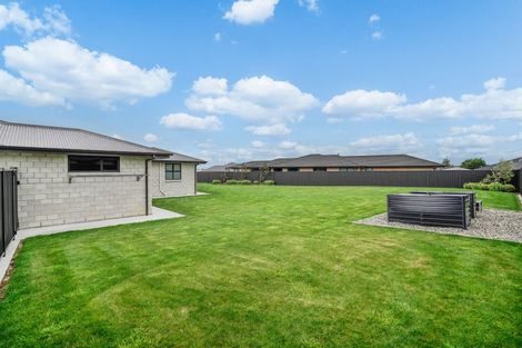 Photo of property in 15 Chatham Rise, Seaward Bush, Invercargill, 9812