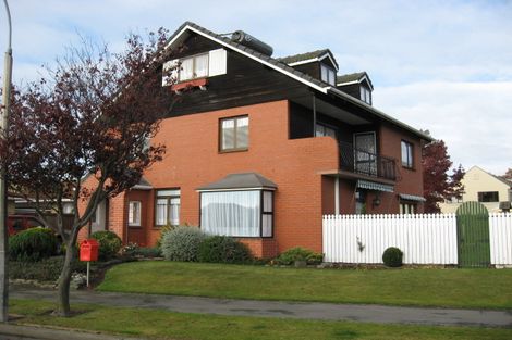 Photo of property in 15 Sawtell Place, Northcote, Christchurch, 8052