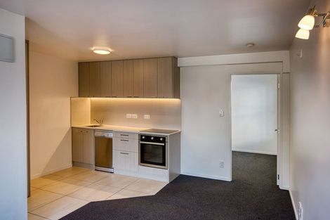 Photo of property in 2/290 Barbadoes Street, Christchurch Central, Christchurch, 8011