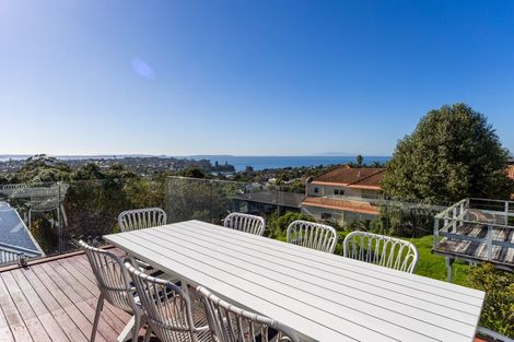 Photo of property in 2/30 Firth Road, Torbay, Auckland, 0630