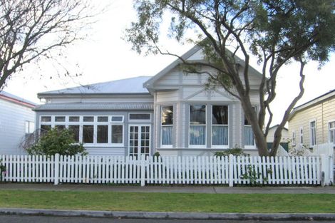 Photo of property in 25 Vigor Brown Street, Napier South, Napier, 4110