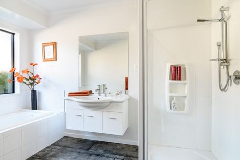 Photo of property in 43 Fearon Street, Motueka, 7120