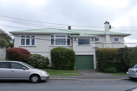 Photo of property in 339 Karori Road, Karori, Wellington, 6012
