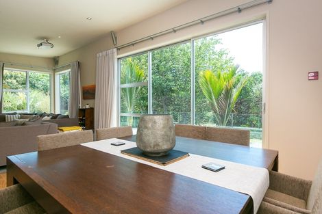 Photo of property in 22 Patterson Road, Hurworth, New Plymouth, 4371