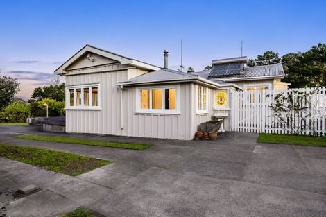 Photo of property in 623 State Highway 16, Kumeu, 0891