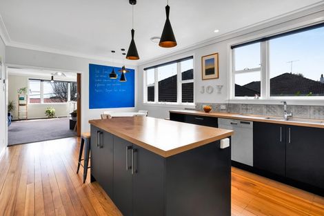 Photo of property in 223 Powderham Street, New Plymouth, 4310