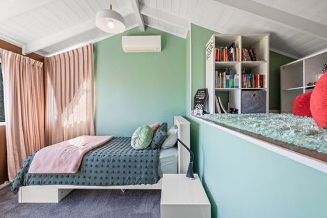 Photo of property in 76 Torkar Road, Clarks Beach, 2122