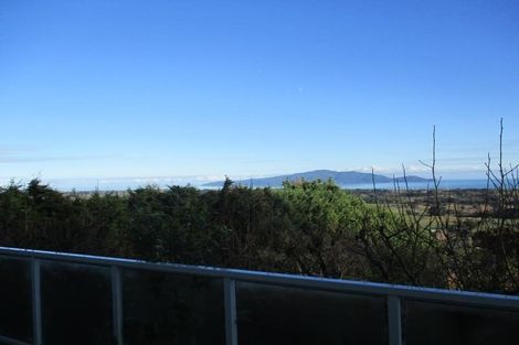 Photo of property in 165 Huia Street, Waikanae, 5391