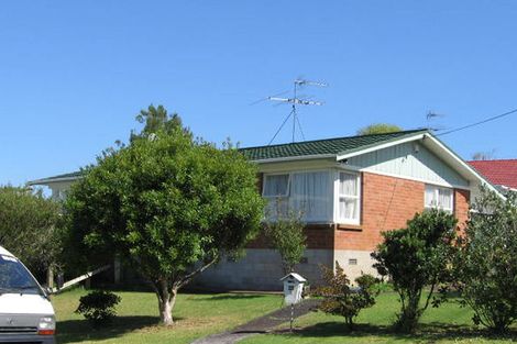 Photo of property in 20 Titchener Street, New Lynn, Auckland, 0600