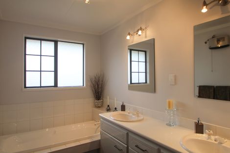 Photo of property in 29 Walbrook Crescent, Oamaru North, Oamaru, 9400