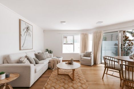 Photo of property in 233c Oceanbeach Road, Mount Maunganui, 3116