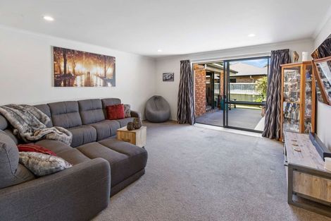 Photo of property in 11 Christy Brown Place, Leamington, Cambridge, 3432