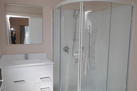 Photo of property in 102b Matatua Road, Raumati Beach, Paraparaumu, 5032