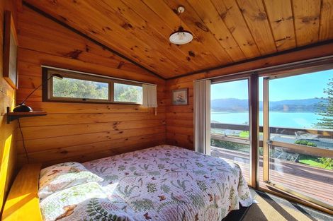 Photo of property in 2475 Wyuna Bay Road, Wyuna Bay, Coromandel, 3581