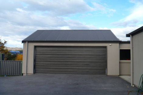 Photo of property in 21 Larch Crescent, Alexandra, 9320