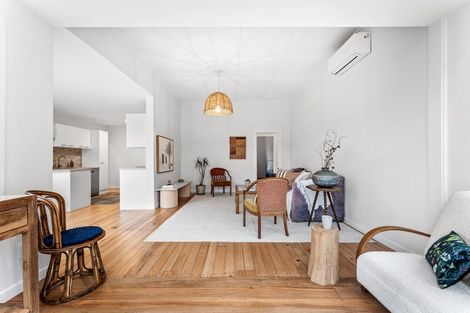 Photo of property in 24 Jean Place, Stanmore Bay, Whangaparaoa, 0932