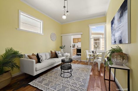 Photo of property in 164 Clyde Street, Island Bay, Wellington, 6023