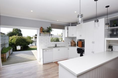 Photo of property in 431 Great North Road, Winton, 9720