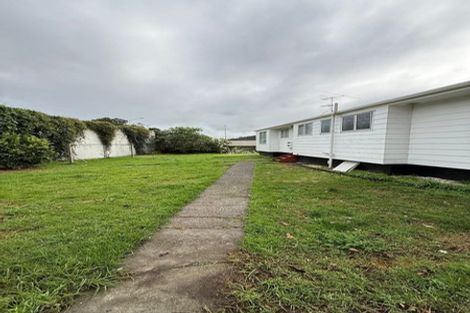 Photo of property in 16 Gloaming Place, Conifer Grove, Takanini, 2112