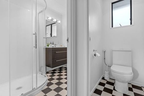 Photo of property in 45a Hibiscus Avenue, Hamilton Lake, Hamilton, 3204