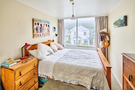 Photo of property in Embassy Court, 72 Brougham Street, Mount Victoria, Wellington, 6011