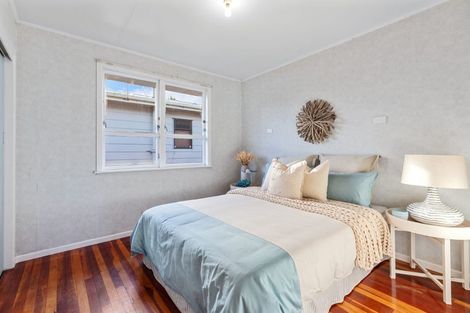 Photo of property in 14 Hawea Street, Mount Maunganui, 3116