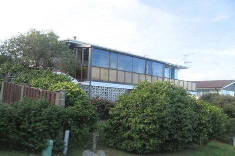 Photo of property in 6 Eskdale Road, Papakowhai, Porirua, 5024