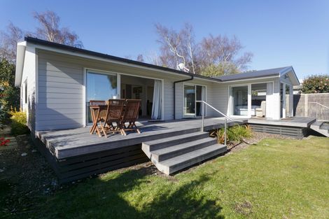 Photo of property in 50 Mahuta Road, Waitahanui, Taupo, 3378
