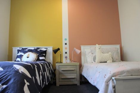 Photo of property in 55a Twin Parks Rise, Papakura, 2110