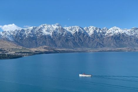 Photo of property in 34 Mckerrow Place, Sunshine Bay, Queenstown, 9300