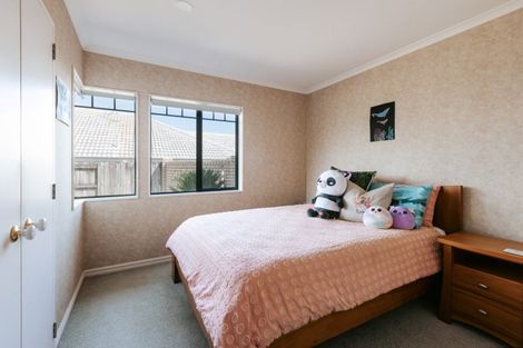 Photo of property in 11 Santa Monica Drive, Papamoa Beach, Papamoa, 3118