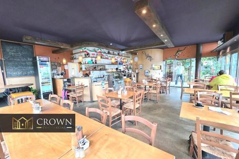 Photo of property in Patent 326 Apartments, 326 Evans Bay Parade, Hataitai, Wellington, 6021