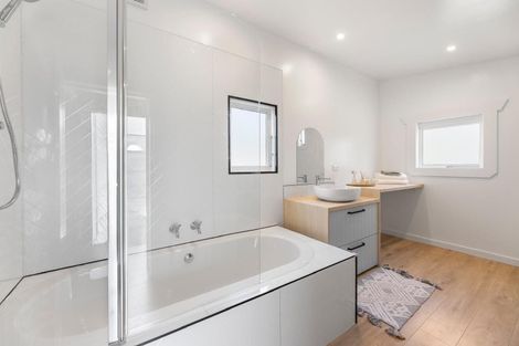 Photo of property in 10 Pretoria Avenue, Saint Clair, Dunedin, 9012