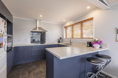 Photo of property in 18 Kennedy Avenue, Feilding, 4702