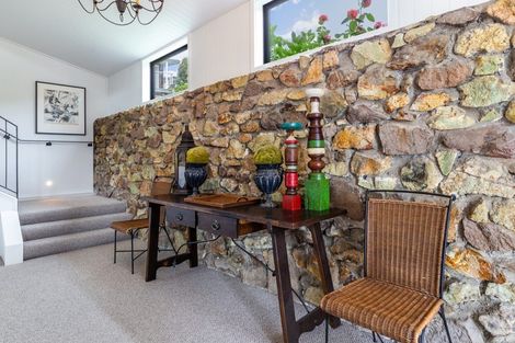 Photo of property in 224 Lake Terrace, Waipahihi, Taupo, 3330