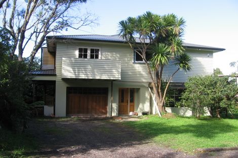 Photo of property in 66 Kauri Point Road, Laingholm, Auckland, 0604