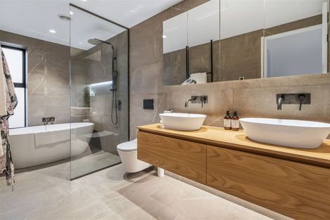 Photo of property in 19 Hart Road, Hauraki, Auckland, 0622