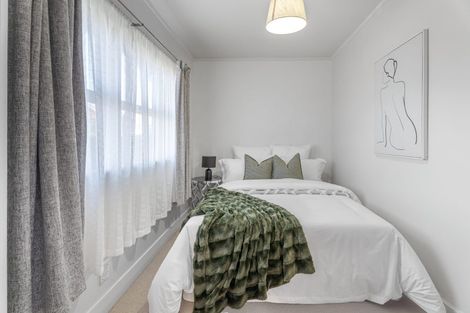 Photo of property in 44 Rimu Street, New Lynn, Auckland, 0600