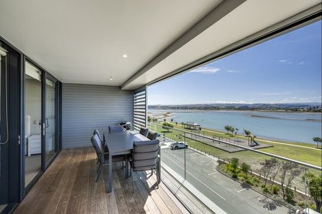 Photo of property in 502/7 Humber Street, Pandora, Napier, 4110