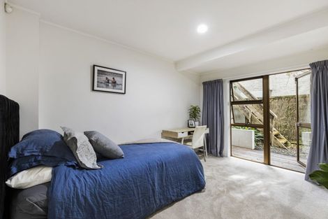 Photo of property in 127 Mellons Bay Road, Mellons Bay, Auckland, 2014