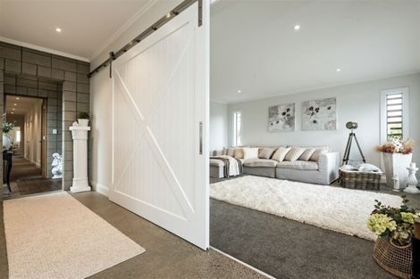 Photo of property in 4 Bernora Crescent, Bombay, 2675