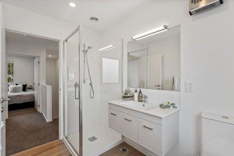 Photo of property in 31 Cessna Crescent, Mangere, Auckland, 2022