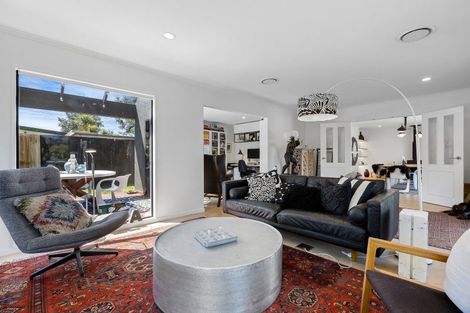 Photo of property in 43 West Belt, Rangiora, 7400