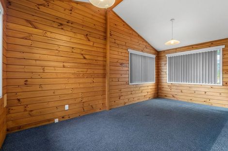 Photo of property in 80 Eugenia Rise, Totara Heights, Auckland, 2105