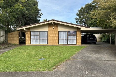Photo of property in 18 Cornelian Crescent, Half Moon Bay, Auckland, 2012