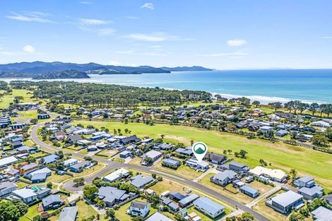 Photo of property in 147 The Fairway, Matarangi, Whitianga, 3592