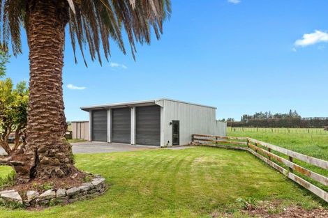 Photo of property in 28 Edgecumbe Soldiers Road, Edgecumbe, Whakatane, 3193