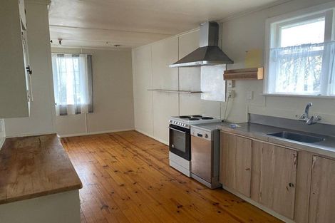 Photo of property in 49 Davidson Crescent, Tawa, Wellington, 5028