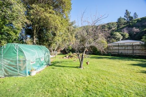 Photo of property in 52 Wairau Road, Picton, 7220