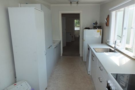 Photo of property in 86 Avenue Road, Foxton, 4814